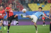 九游体育-中超揭幕战 成都蓉城主场5-1大胜深圳新鹏城